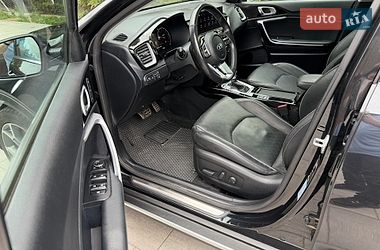 Хэтчбек Kia XCeed 2020 в Киеве
