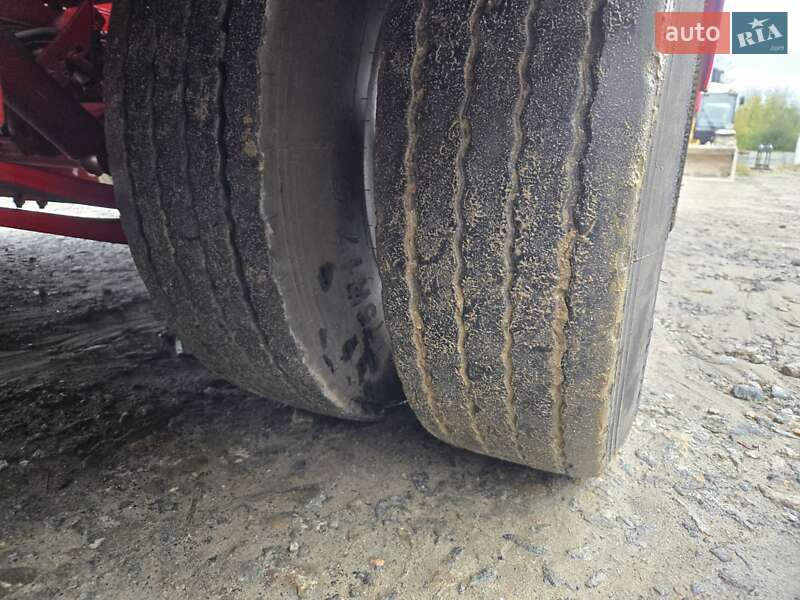 Низкорамная платформа King GTS 2005 в Болграде