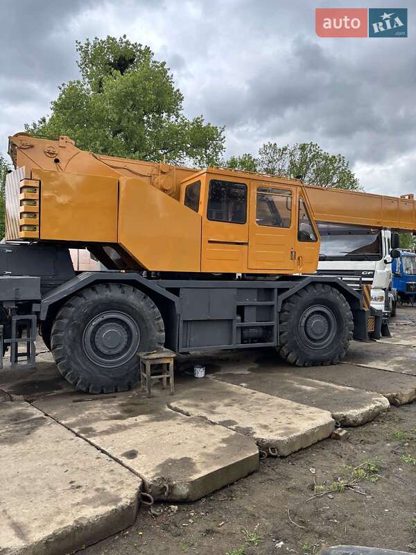 Автокран Kobelco RK 1999 в Хмельницком