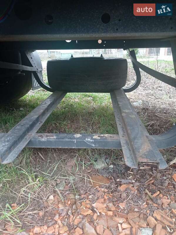 Тентованный борт (штора) - полуприцеп Kogel S 24 2006 в Ужгороде