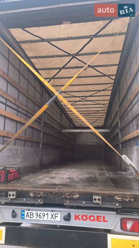 Тентований борт (штора) - напівпричіп Kogel S 24 2014 в Львові