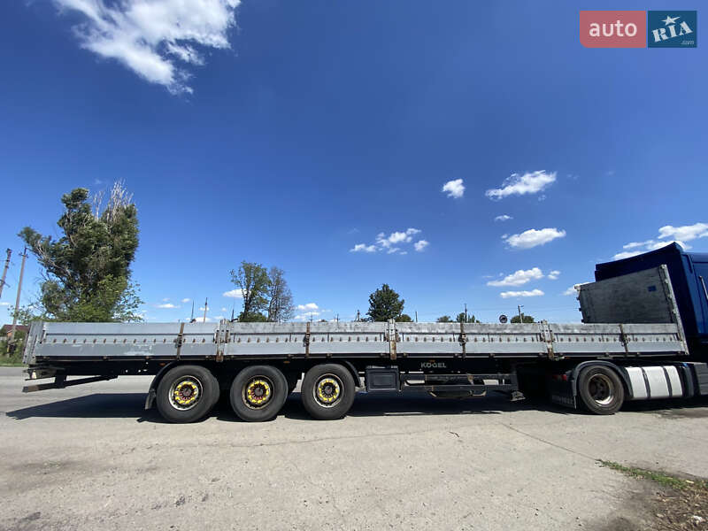 Бортовой полуприцеп Kogel S 24 2006 в 