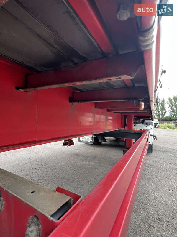 Тентованный борт (штора) - полуприцеп Kogel S 24 2015 в Луцке