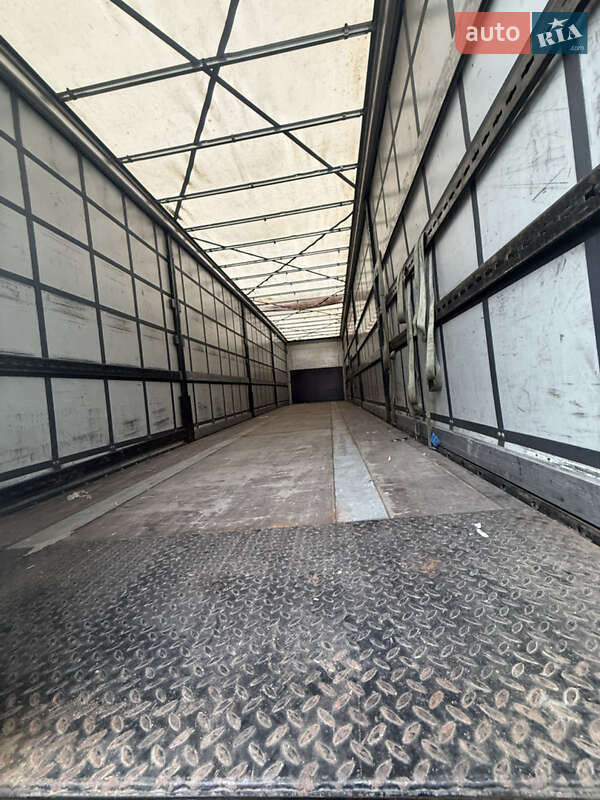 Тентований борт (штора) - напівпричіп Kogel S 24 2019 в Чернівцях