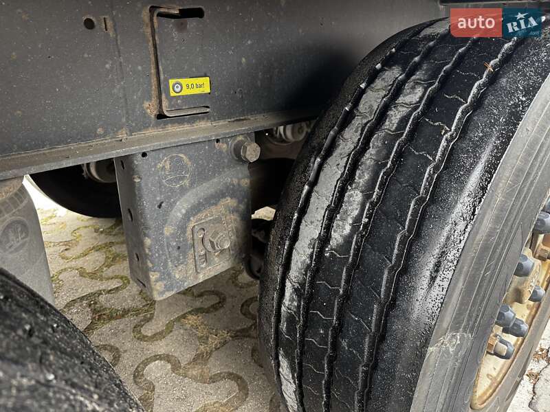 Тентованный борт (штора) - полуприцеп Kogel S 24 2016 в Самборе фото 13 Тентованный борт (штора) - полуприцеп Kogel S 24 2016 в Самборе