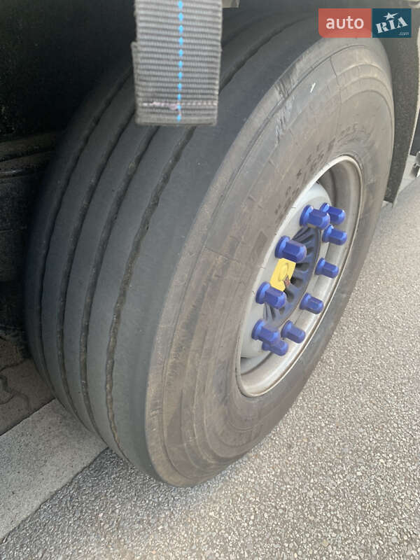 Тентований борт (штора) - напівпричіп Kogel SAF 2012 в Києві