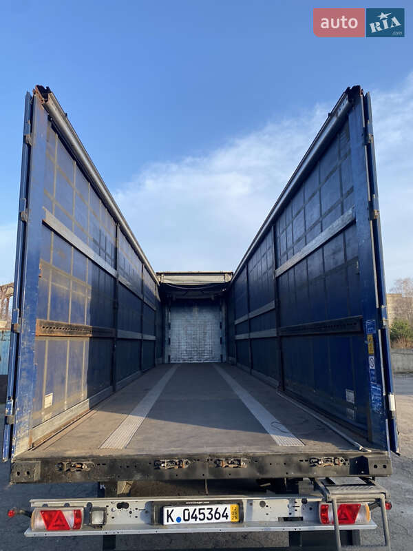 Тентований борт (штора) - напівпричіп Kogel SAF 2015 в Луцьку