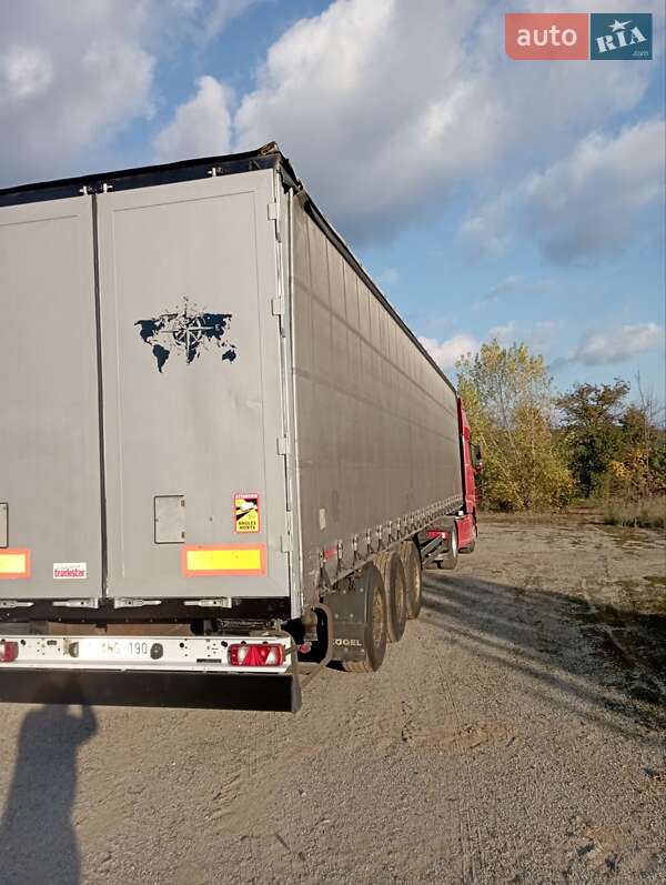 Тентований борт (штора) - напівпричіп Kogel SAF 2011 в Чорткові