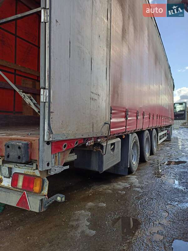 Тентованный борт (штора) - полуприцеп Kogel SDP 2008 в Киеве