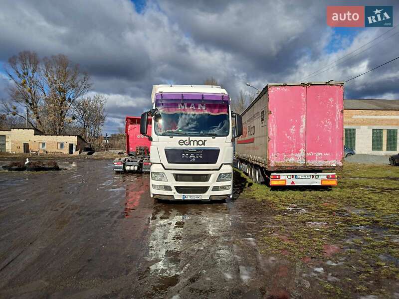 Тентованный борт (штора) - полуприцеп Kogel SDP 2008 в Киеве