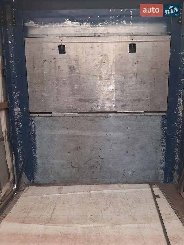 Тентований борт (штора) - напівпричіп Kogel SN 24 2007 в Івано-Франківську