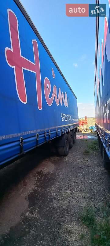 Тентований борт (штора) - напівпричіп Kogel SN 24 2012 в Чернівцях