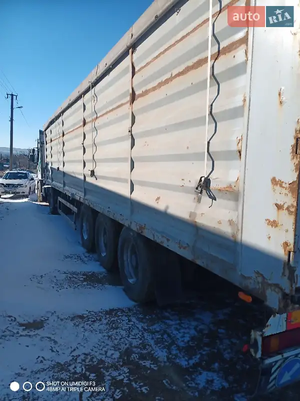 Зерновоз - полуприцеп Kogel SN 24 2000 в 
