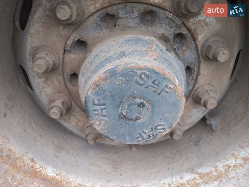 Зерновоз - напівпричіп Kogel SN 24 2001 в Черкасах