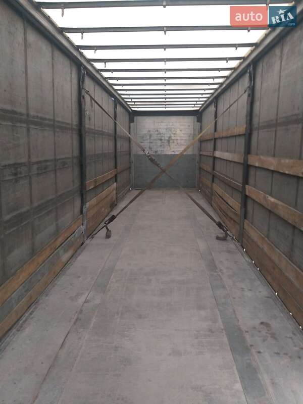 Тентованный борт (штора) - полуприцеп Kogel SN 24 2011 в Чернигове