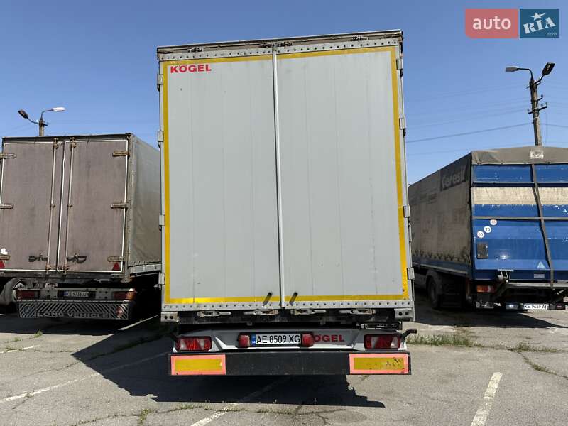 Тентованный борт (штора) - полуприцеп Kogel SN 24 2013 в Днепре фото 12 Тентованный борт (штора) - полуприцеп Kogel SN 24 2013 в Днепре