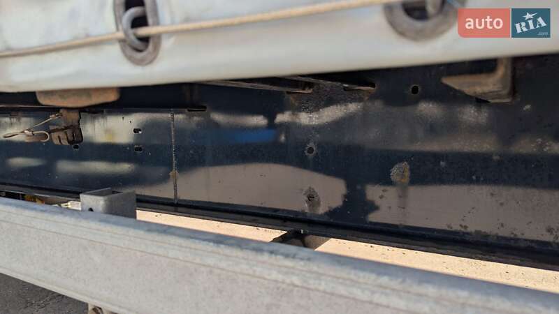 Тентованный борт (штора) - полуприцеп Kogel SN 24 2012 в Киеве фото 4 Тентованный борт (штора) - полуприцеп Kogel SN 24 2012 в Киеве