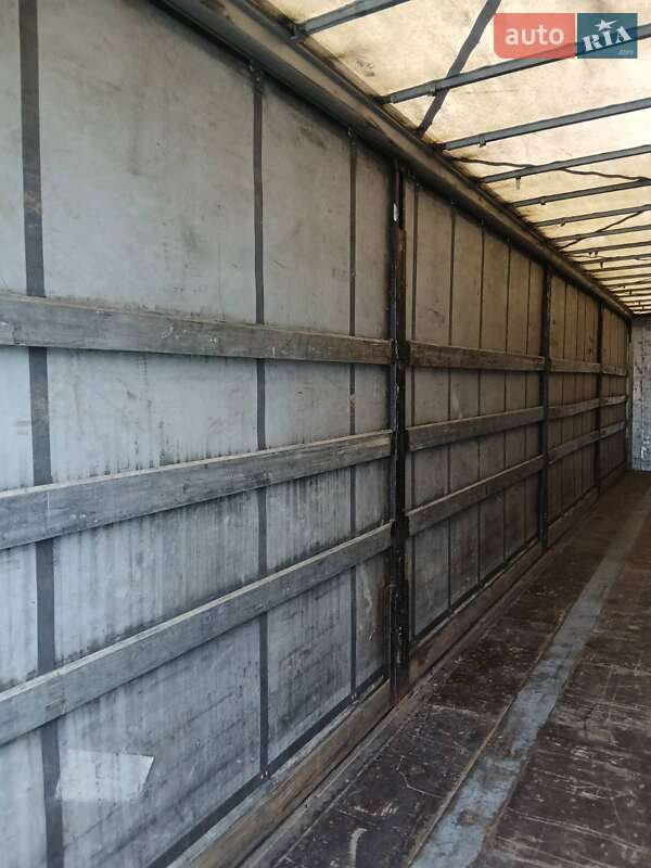 Тентованный борт (штора) - полуприцеп Kogel SN 24 2013 в Ровно