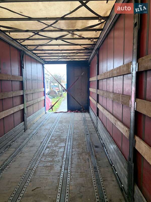 Тентований борт (штора) - напівпричіп Kogel SN 24 2012 в Радехові