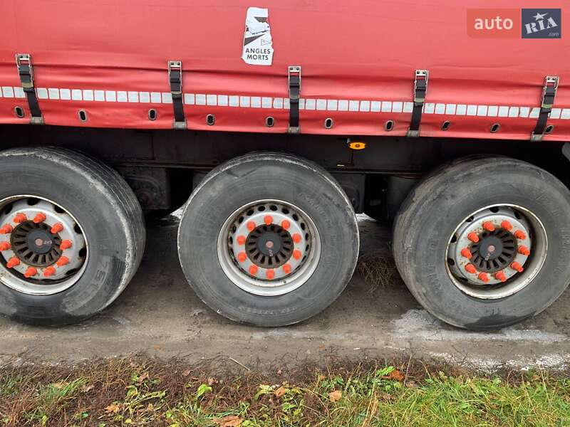 Тентований борт (штора) - напівпричіп Kogel SN 24 2012 в Радехові