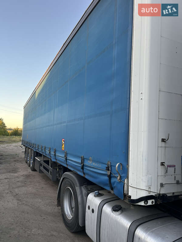 Тентований борт (штора) - напівпричіп Kogel SN 24 2010 в Хмельницькому фото 2 Тентований борт (штора) - напівпричіп Kogel SN 24 2010 в Хмельницькому