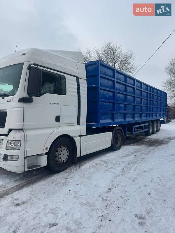 Бортовий напівпричіп Kogel SN 24 1997 в Дніпрі