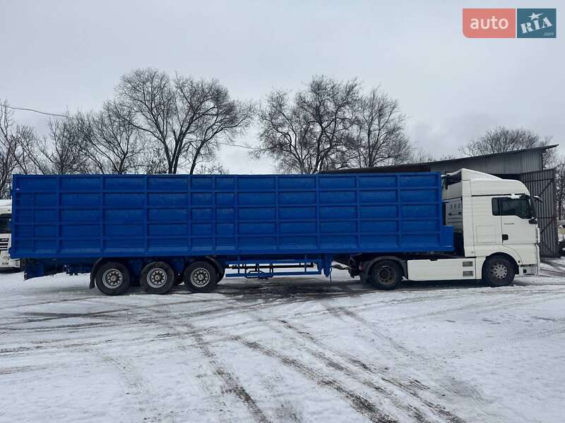 Бортовий напівпричіп Kogel SN 24 1997 в Дніпрі