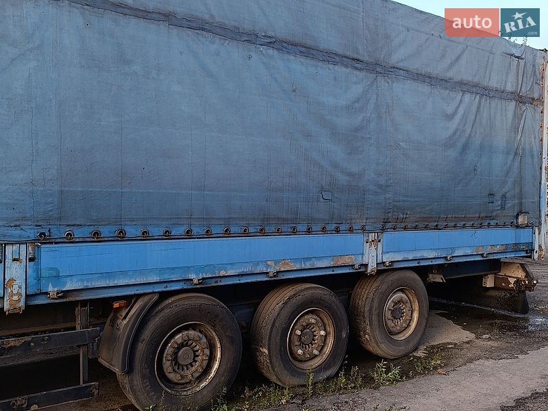 Бортовой полуприцеп Kogel SN 2004 в Житомире