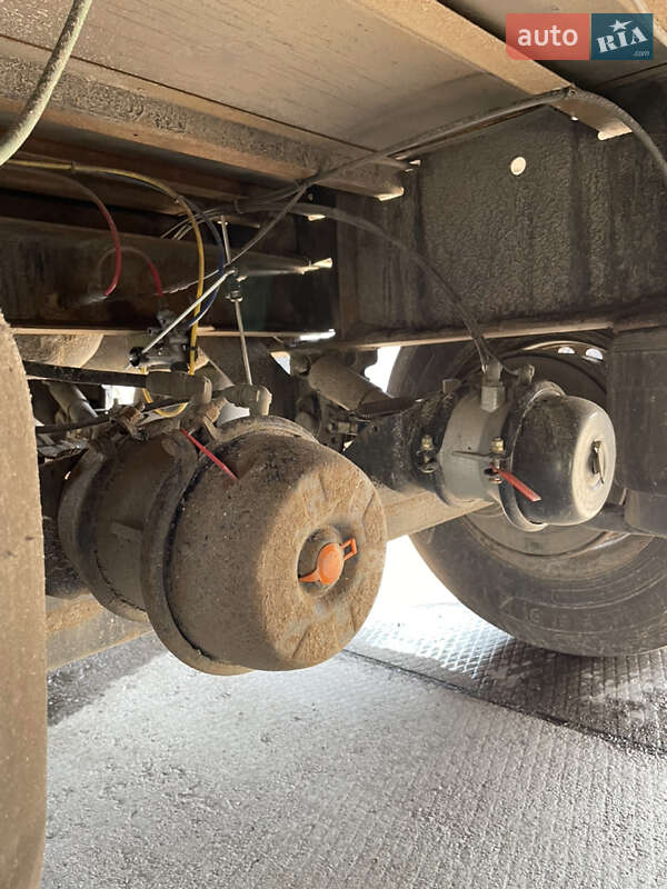 Тентований борт (штора) - напівпричіп Kogel SNCM 2007 в Вінниці