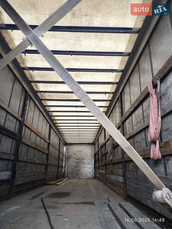 Тентованный борт (штора) - полуприцеп Kogel SP 24 2014 в Полтаве фото 2 Тентованный борт (штора) - полуприцеп Kogel SP 24 2014 в Полтаве