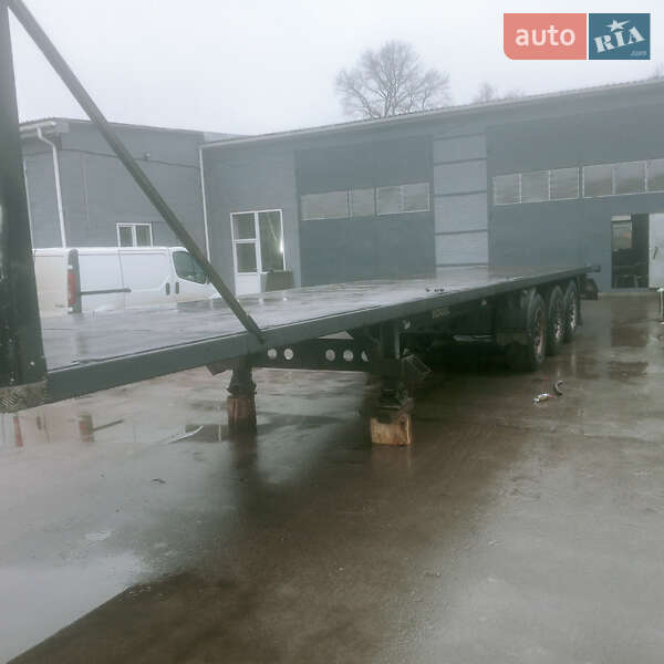 Шасси полуприцеп Kogel SPKH 24 2003 в Чернигове