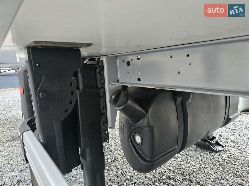 Рефрижератор напівпричіп Kogel SV24 2013 в Вінниці