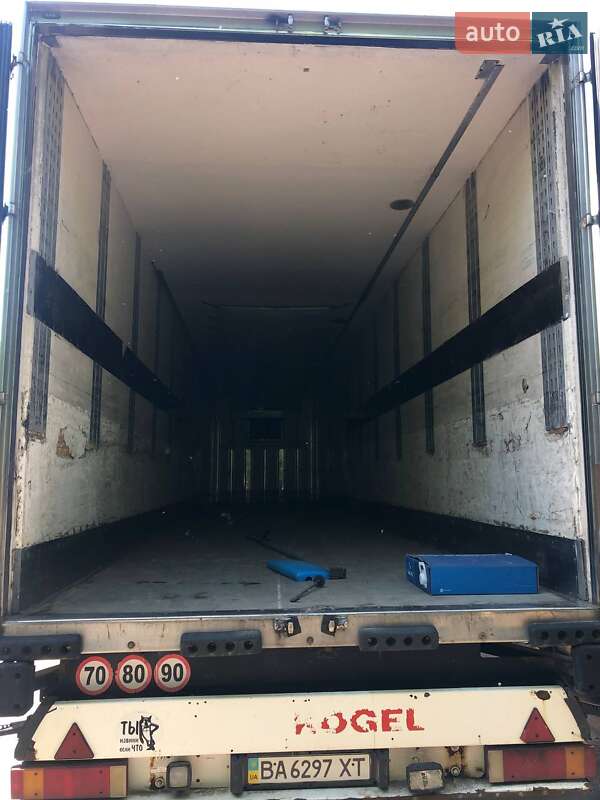 Рефрижератор полуприцеп Kogel SVKT 2003 в Кропивницком