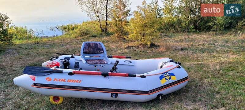 Човен Kolibri (Колибри) KM-300D 2016 в 