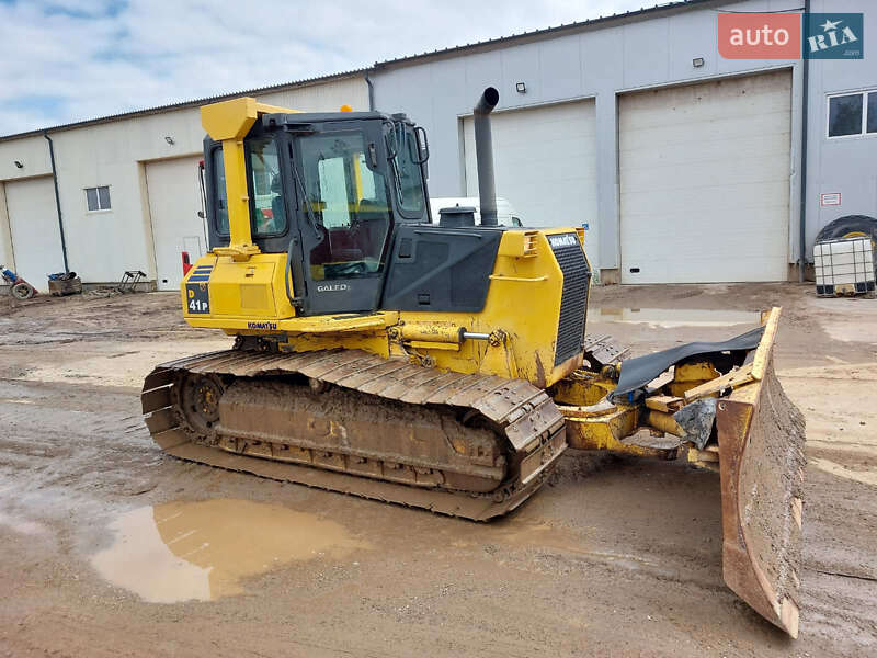 Бульдозер Komatsu D41 2005 в Одессе