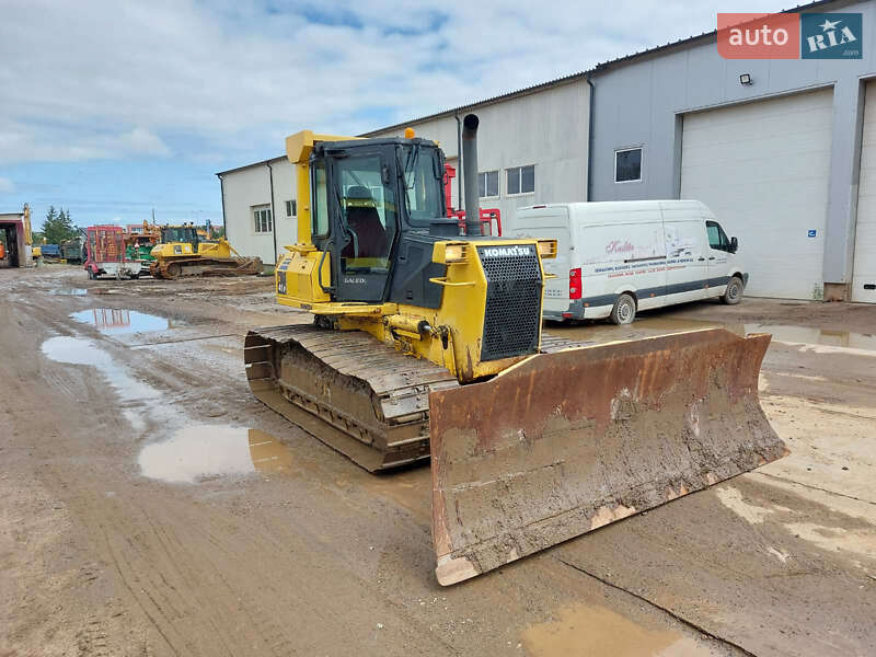 Бульдозер Komatsu D41 2005 в Одессе