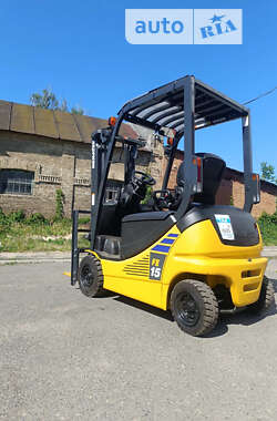 Вилочний навантажувач Komatsu FB 2021 в Черкасах