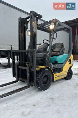 Підйомник телескопічний Komatsu FD 2005 в Охтирці