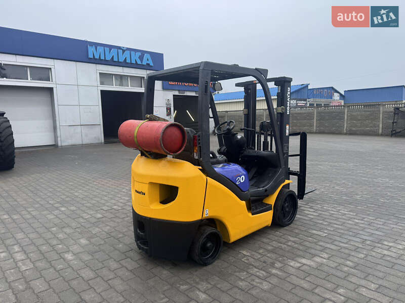 Вилочный погрузчик Komatsu FG 2008 в Радомышле