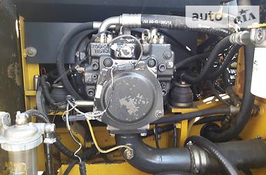 Гусеничный экскаватор Komatsu PC 160 2004 в 