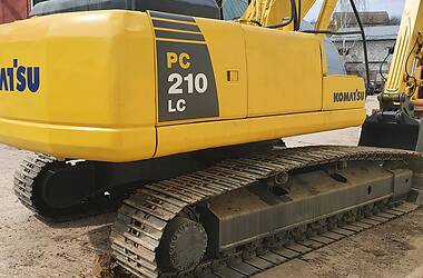 Гусеничный экскаватор Komatsu PC 210 2006 в Виннице