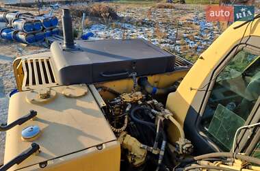 Гусеничный экскаватор Komatsu PC 210 1999 в 