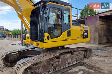 Гусеничный экскаватор Komatsu PC 210 2015 в 