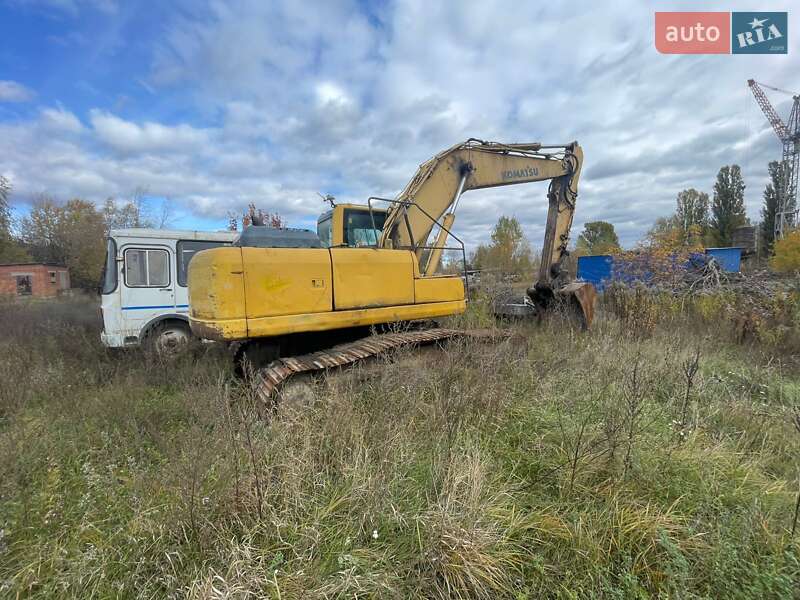Гусеничный экскаватор Komatsu PC 210 2007 в Макарове