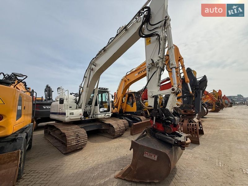 Гусеничный экскаватор Komatsu PC 210 2017 в Киеве