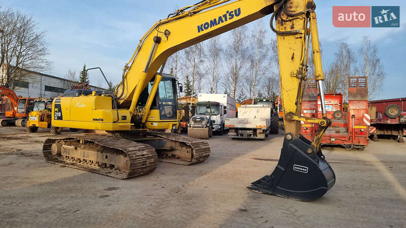 Гусеничний екскаватор Komatsu PC 210LC-8 2012 в Одесі