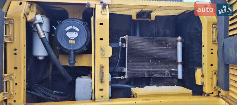 Гусеничный экскаватор Komatsu PC 240NLC-8 2014 в Одессе