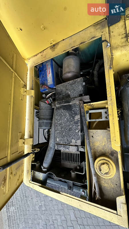 Міні-вантажник Komatsu PC 30MR 2006 в Львові