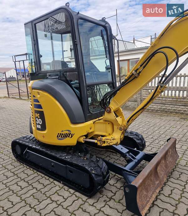 Міні-екскаватор Komatsu PC 30MR 2006 в Чернівцях