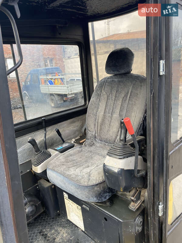 Миниэкскаватор Komatsu PC 35MR 2013 в Хмельницком